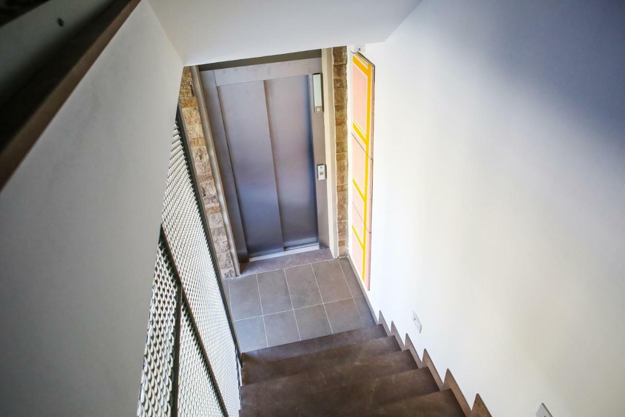 B&B Warmup Grosseto - Parcheggio Incluso Nella Corte Interna Экстерьер фото